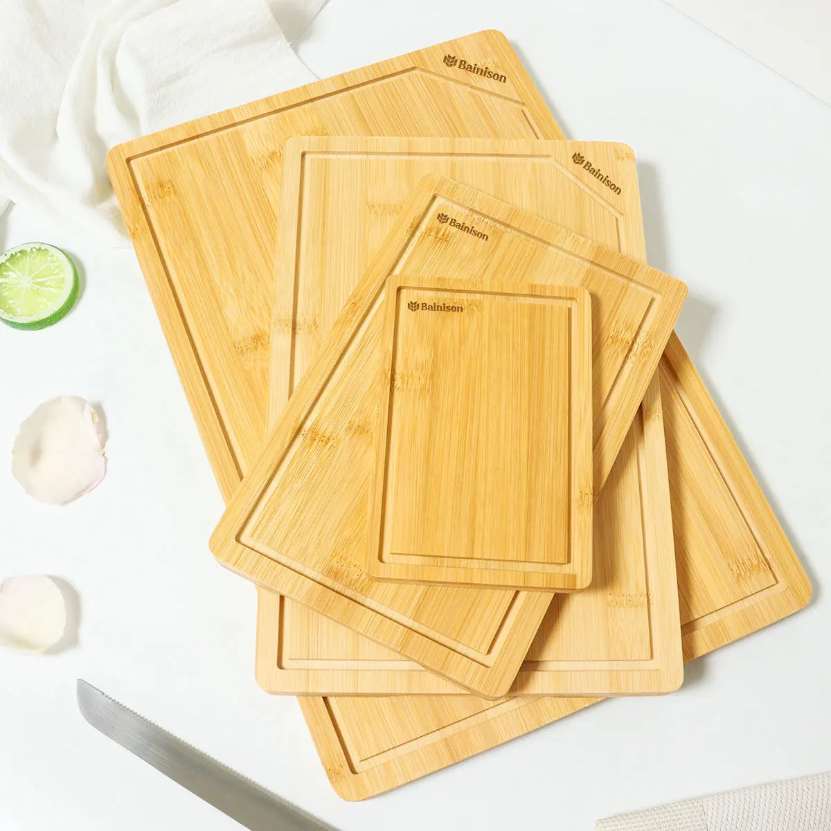 Eco-Friendly Bamboo Cutting Board – Minimalist, Durable & Antibacterial